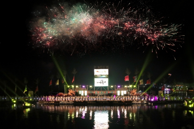 [ũ�⺯ȯ]1. ��65ȸ ������ȭ�� �ٽ� ���� 1955 ������(����)-�鸶�� ���󹫴�.JPG