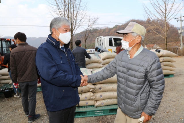 [ũ�⺯ȯ]1119 �������� - ������ ����, ��������̰� �������� �湮�� ����� �ݷ� (2).JPG