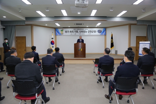 ũ�⺯ȯ_0105 ��ȹ������ - ������ �ݻ걺��, ���� 6000�� �ô� ��ǥ �޼� �ѷ� (1).JPG