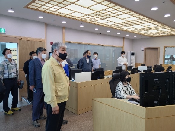 ũ�⺯ȯ_0517 ��ȹ������ - ������ �ݻ걺��, ���� �ֿ� ���Ȼ���� �湮 (1).jpg