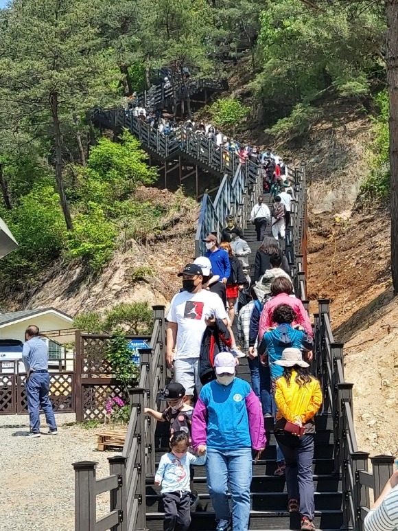 [ũ�⺯ȯ]0503 ������ȭü���� - �ݻ� ������ �ⷷ�ٸ� ù �ָ� 2���� �� �湮 ��� ���� (1).jpg