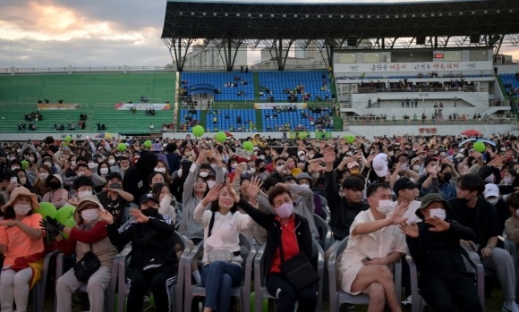 ũ�⺯ȯ_2022.10.08 ���� �ù��� �� ����ȸ (4).jpg