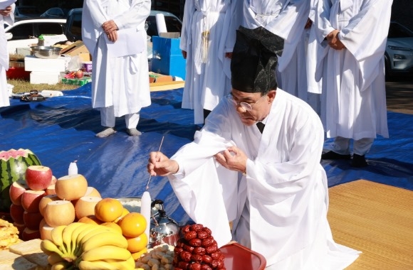 ũ�⺯ȯ_1. ������� �� ���ŷʸ� �ø��� �ִ� ������ ����.JPG