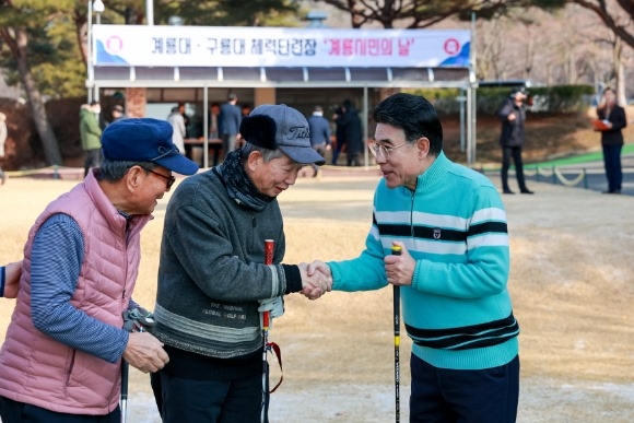 ũ�⺯ȯ_1. ���ù��� �� (������ ����, ��� �� ���� �������� ã�� �ùΰ� �λ� ���).jpg