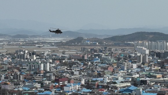 [ũ�⺯ȯ]�������� �̸����� 4���� (7) - ���� ����� �ù� �¿� ��� �ߴ�.JPG