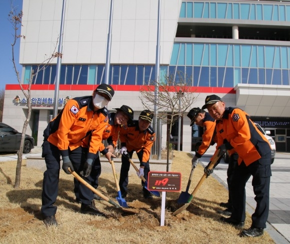 [ũ�⺯ȯ]���� �ɴ� ����.jpg