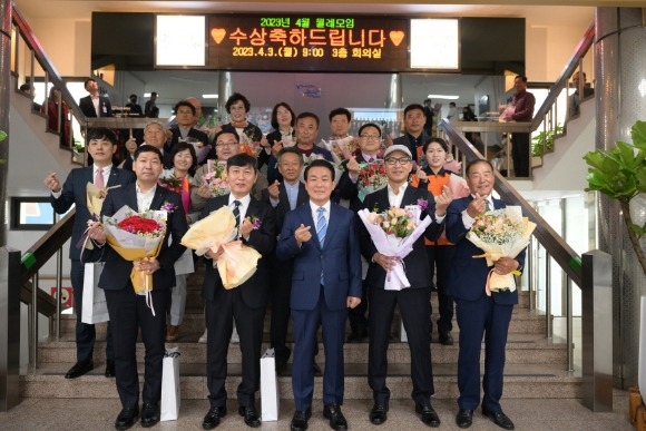 [ũ�⺯ȯ]4�� ���ʸ��� ������ ������.JPG