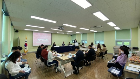 [ũ�⺯ȯ]û�ҳ��ູ��� �뿪����ȸ.jpg