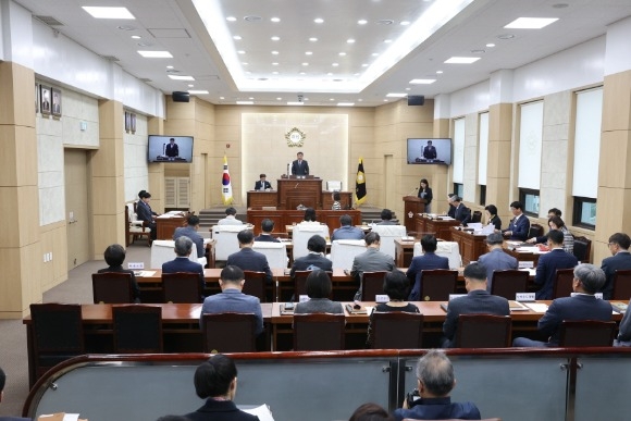 [ũ�⺯ȯ]10. ��166ȸ ������ȸ �ӽ�ȸ-��ȸ ���� (3).JPG