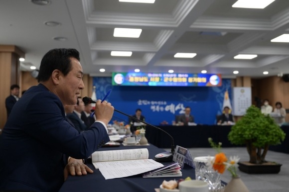 [ũ�⺯ȯ]���屺������ȸ���� �߾� ���� �鼺�� ������� (2).JPG