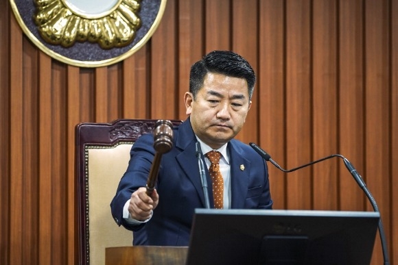 [ũ�⺯ȯ]��242ȸ �ӽ�ȸ ��2�� ��ȸ�� ���� 2.jpg