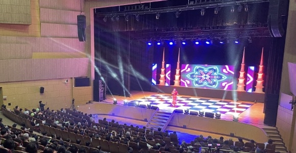 [ũ�⺯ȯ]1. �ùΰ� �Բ��ϴ� Yes! ��� �ܼ�Ʈ �ʴ밡�� ���� ���.jpeg