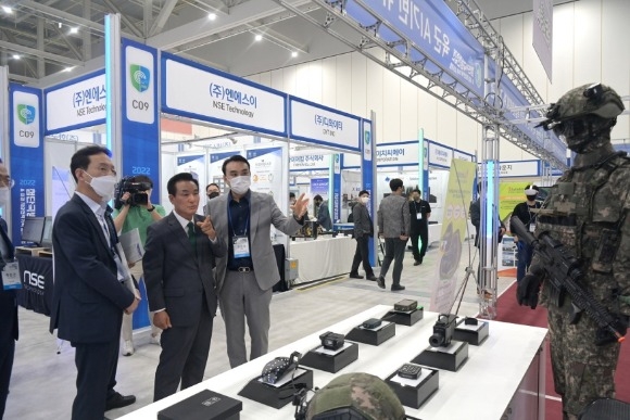 [ũ�⺯ȯ]���� ���� �ڶ�ȸ�� ������ �鼺�� ���� (1).jpg