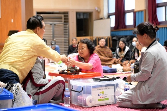 [ũ�⺯ȯ]����� ���ǽü� �湮 (3).jpg