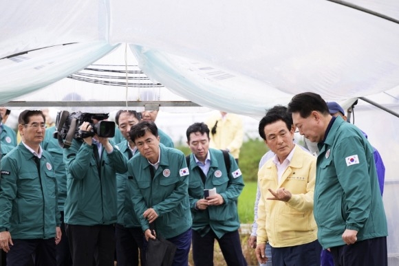 [ũ�⺯ȯ]����� ���� ������ �����ϱ� ���� �湮�� ������ ����� (3).jpg