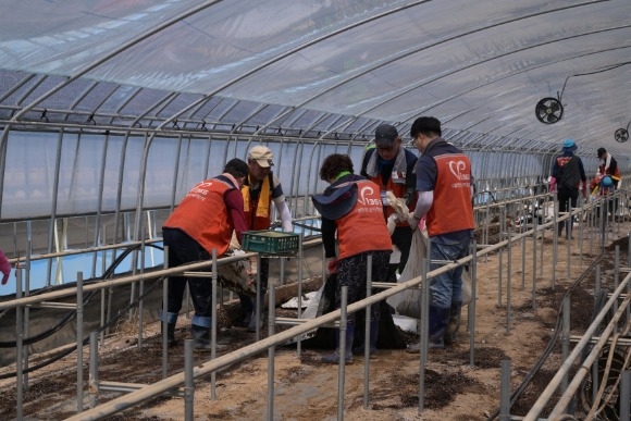 [ũ�⺯ȯ]�Ͽ콺 ���� �۾��� ���� ���´� �ڿ������ڵ�.JPG