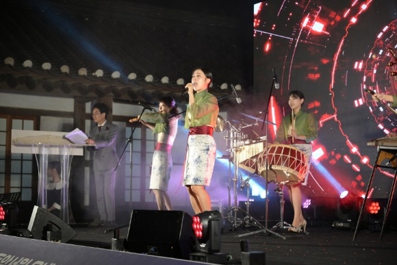 [ũ�⺯ȯ]��� �ι��� ������ ����ȸ.JPG