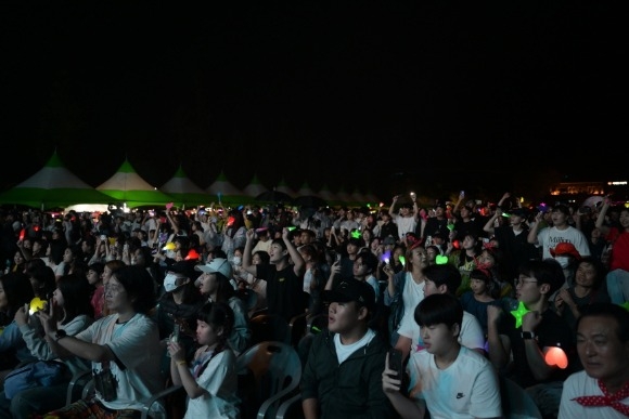 [ũ�⺯ȯ]ûû�佺Ƽ�� ���븦 ���� ������.JPG