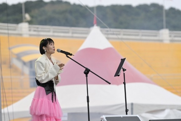 [ũ�⺯ȯ]����ù��� �� ����ȸ �̸�����(���� ����ť).JPG