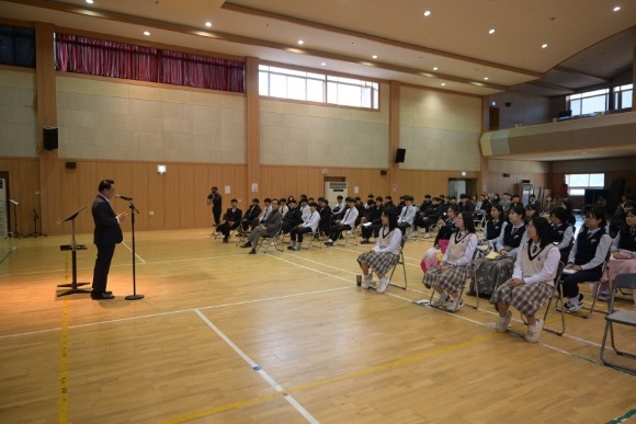 [ũ�⺯ȯ]��������ī���� Ư���� ���� �鼺�� �������.JPG