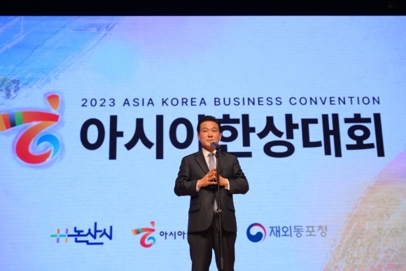 [ũ�⺯ȯ]�ƽþ��ѻ��ȸ ������ �� ȯ���縦 ���ϴ� �鼺�� �������.JPG