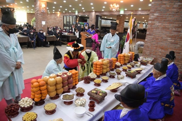 [ũ�⺯ȯ]2022�� ��ο� ��� ���� ����ڵ鿡�� ���� ���ߴ� �鼺�� ������� (1).JPG