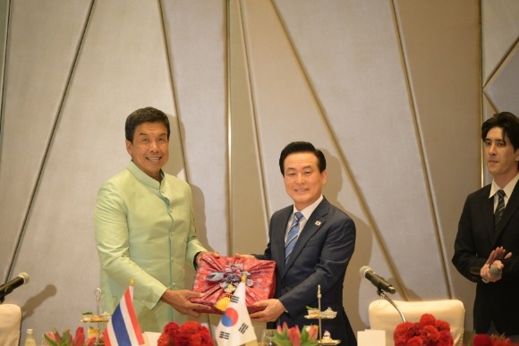 [ũ�⺯ȯ]����������翡�� �Ǽ��ϴ� ���۽���� �������.JPG