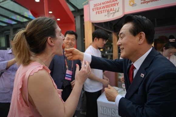 [ũ�⺯ȯ]�ڶ�ȸ ���������� ���� �ٴ� ����� ��õ�ϴ� �鼺�� ���� (1).JPG