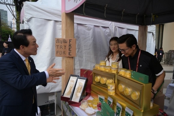 [ũ�⺯ȯ]�ڶ�ȸ �ν��� �湮�Ͽ� �����ϴ� �鼺�� ���� (2).JPG