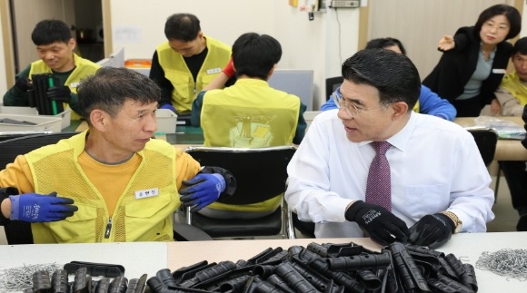 [ũ�⺯ȯ]1. ������ ����, �������κ�ȣ�۾��� �湮 (īƮ���� ����).jpg