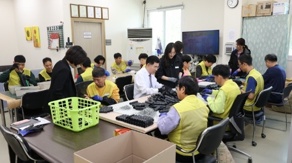 [ũ�⺯ȯ]1. ������ ����, �������κ�ȣ�۾��� �湮 (īƮ���� ���� �۾� ����).jpg