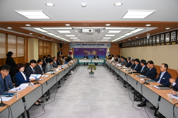 [ũ�⺯ȯ]1.��ȸ�ǿ� �缱�� ��å����ȸ (4).JPG